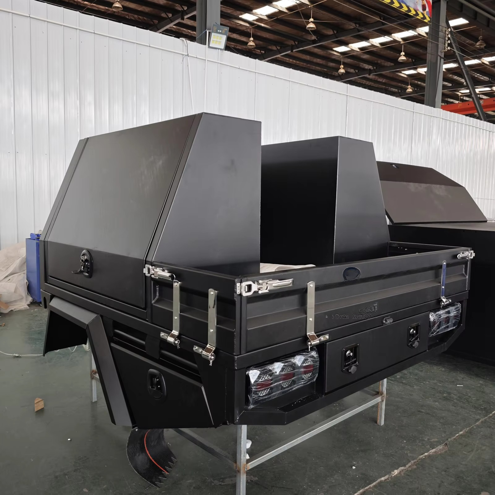 Custom Waterpoof Aluminium Wat - Outdoor Camping Ute ulasan dan harga